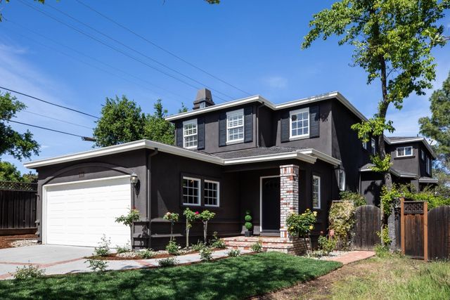 810 Arroyo Court, Palo Alto, CA 94306