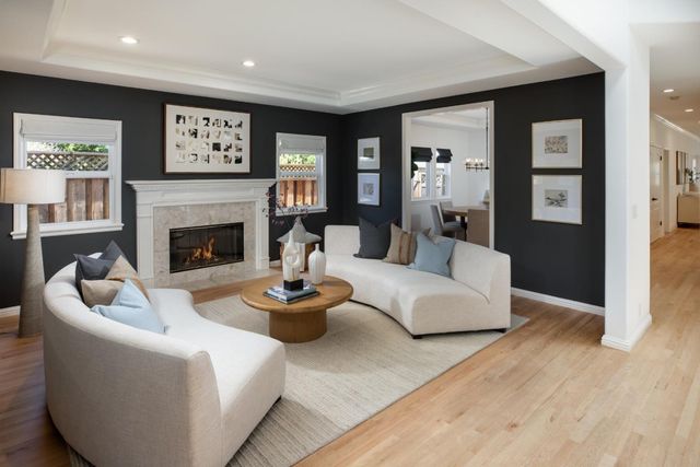 810 Arroyo Court, Palo Alto, CA 94306