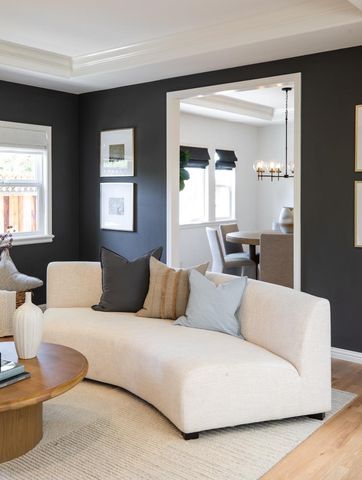 810 Arroyo Court, Palo Alto, CA 94306