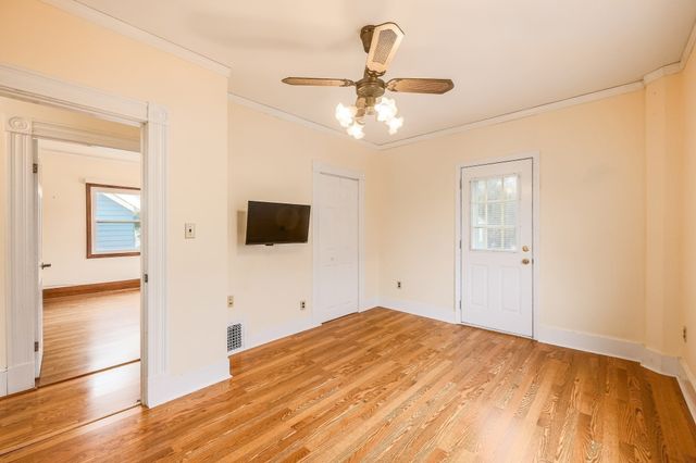 16 North Ave, Winthrop, MA 02152