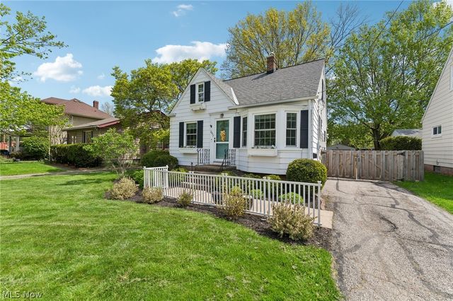 2837 Northview Road, Rocky River, OH 44116