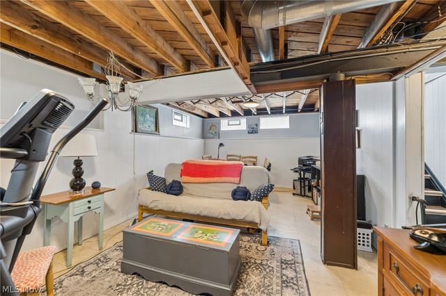 2837 Northview Road, Rocky River, OH 44116