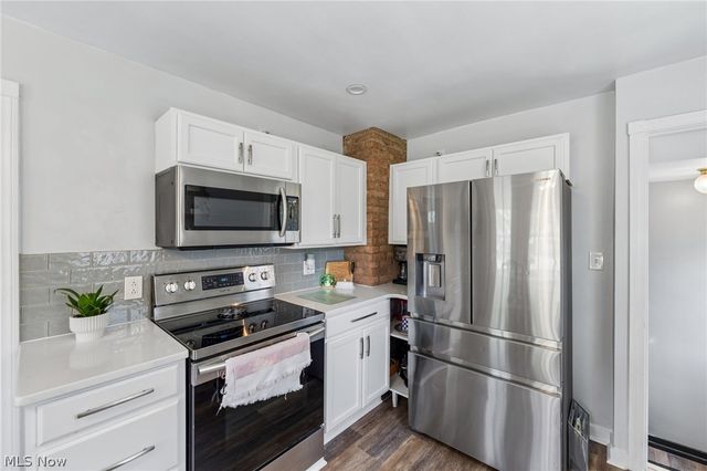 2837 Northview Road, Rocky River, OH 44116