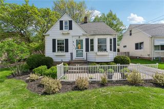 2837 Northview Road, Rocky River, OH 44116