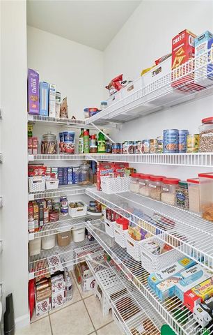 3214 Bear Tracks Drive, Wentzville, MO 63385