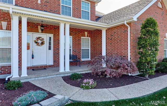 3214 Bear Tracks Drive, Wentzville, MO 63385