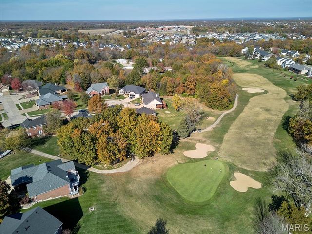 3214 Bear Tracks Drive, Wentzville, MO 63385