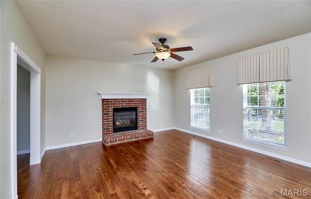 3214 Bear Tracks Drive, Wentzville, MO 63385