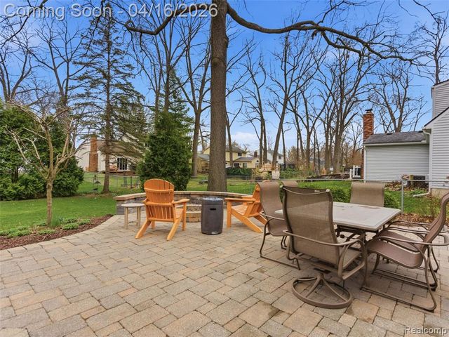 3363 Blasser Drive, Lake Orion, MI 48359