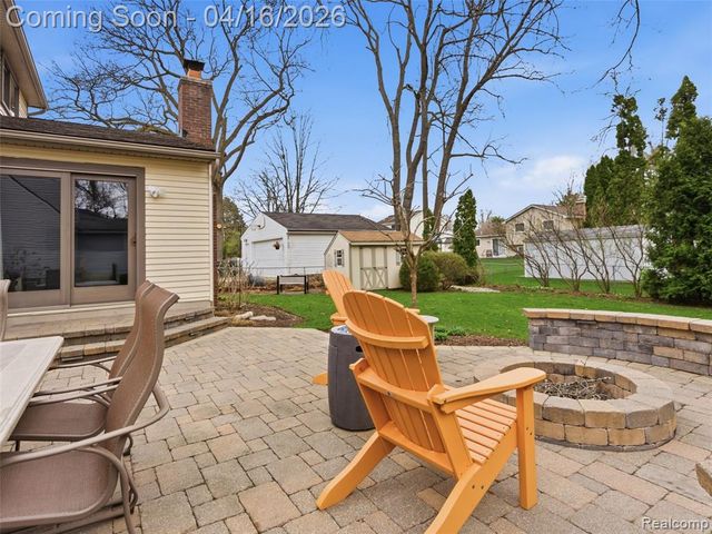 3363 Blasser Drive, Lake Orion, MI 48359