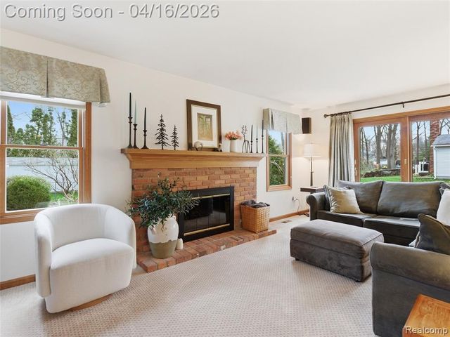 3363 Blasser Drive, Lake Orion, MI 48359