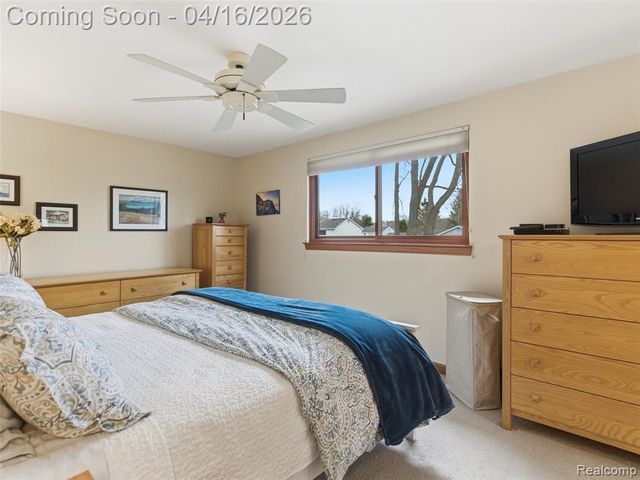 3363 Blasser Drive, Lake Orion, MI 48359