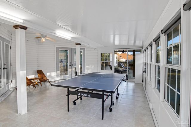 1675 Winding Shore Dr, Gulf Breeze, FL 32563