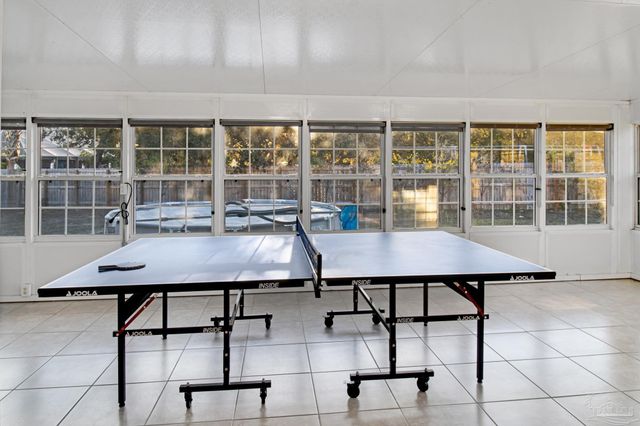 1675 Winding Shore Dr, Gulf Breeze, FL 32563