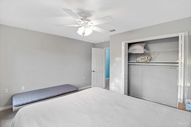 1675 Winding Shore Dr, Gulf Breeze, FL 32563