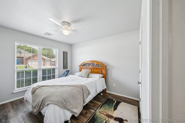 2401 W Pensacola Street, Broken Arrow, OK 74011