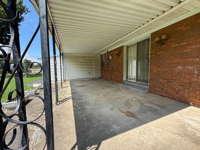 5585 SANTA BARBARA ST, Memphis, TN 38116
