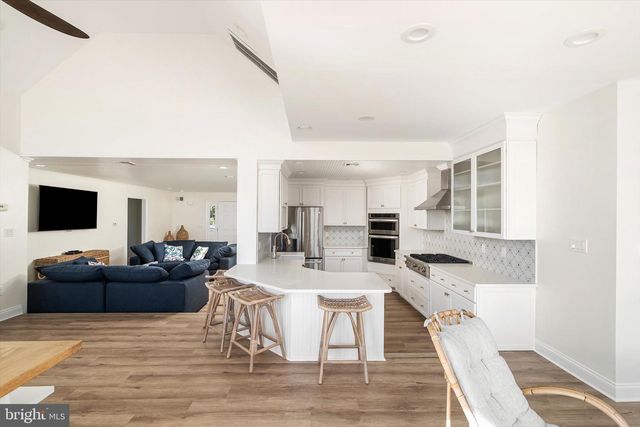 673 BAY VIEW DR, Toms River, NJ 08753