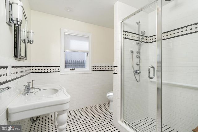 673 BAY VIEW DR, Toms River, NJ 08753