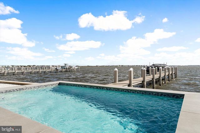 673 BAY VIEW DR, Toms River, NJ 08753
