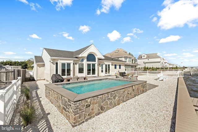 673 BAY VIEW DR, Toms River, NJ 08753