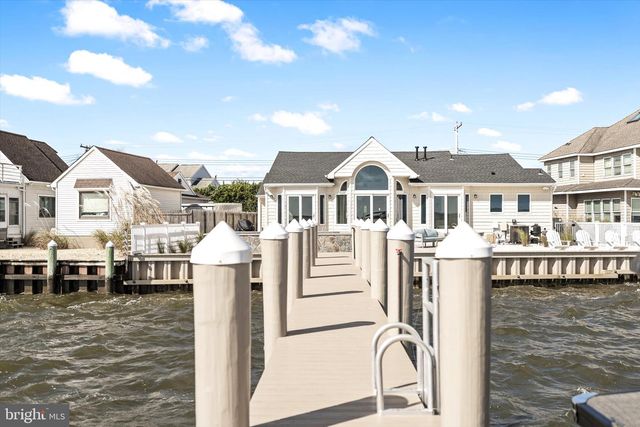 673 BAY VIEW DR, Toms River, NJ 08753