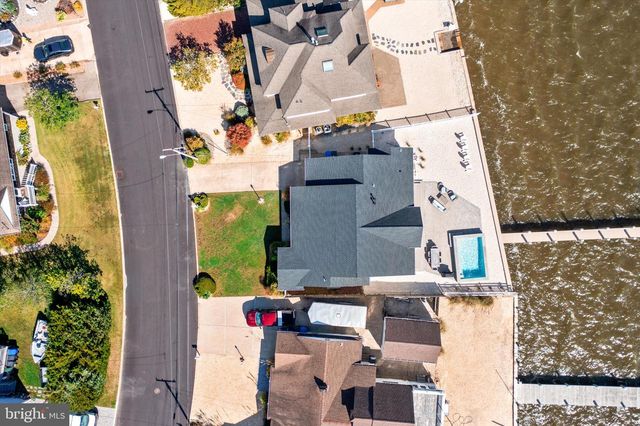 673 BAY VIEW DR, Toms River, NJ 08753