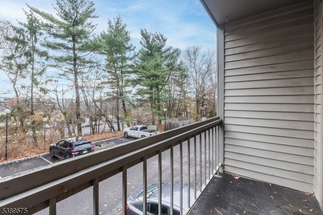 32 Sam Bonnell Dr, Union Twp., NJ 08809