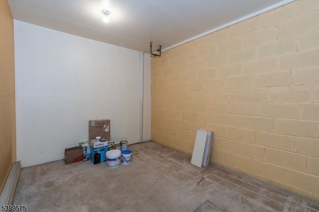 32 Sam Bonnell Dr, Union Twp., NJ 08809