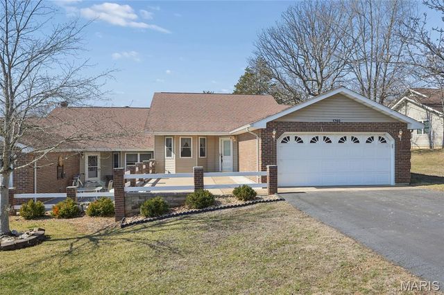 1740 Napoleon Drive, Bonne Terre, MO 63628