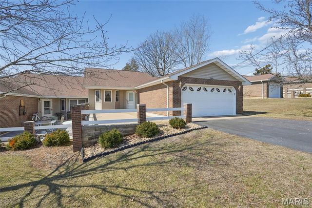 1740 Napoleon Drive, Bonne Terre, MO 63628