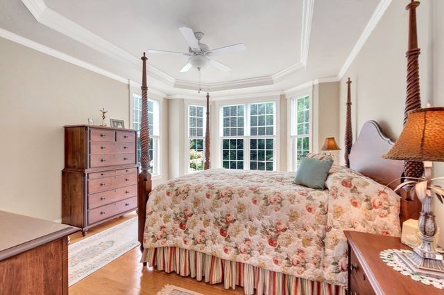 11 Miscoe Road, Mendon, MA 01756