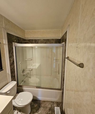 1813 18th Avenue, Sterling, IL 61081