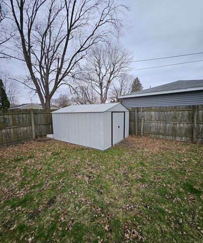 1813 18th Avenue, Sterling, IL 61081