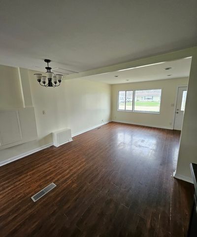 1813 18th Avenue, Sterling, IL 61081