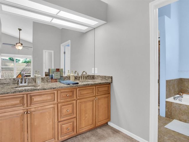 1802 WOOD STOCK CIRCLE, Tarpon Springs, FL 34689