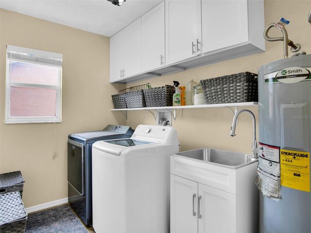 1802 WOOD STOCK CIRCLE, Tarpon Springs, FL 34689