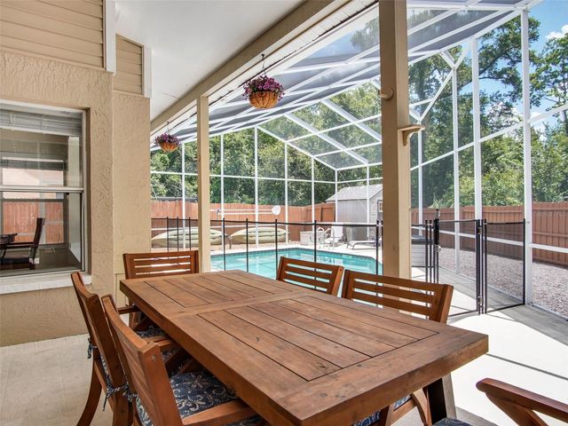 1802 WOOD STOCK CIRCLE, Tarpon Springs, FL 34689