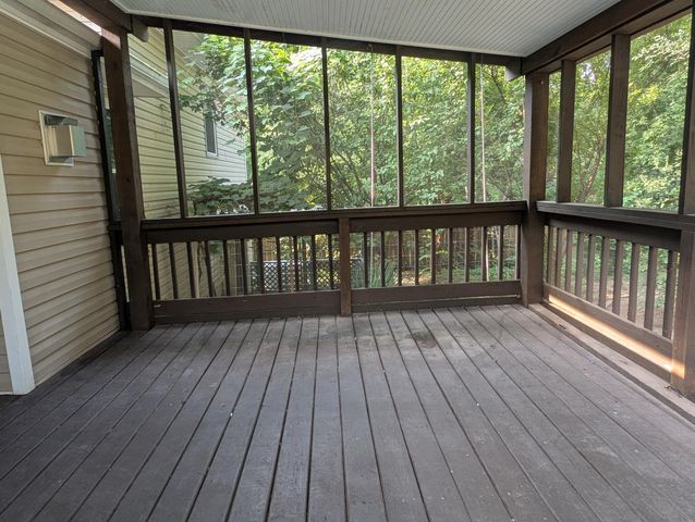 3737 S Oak Avenue, Springfield, MO 65804
