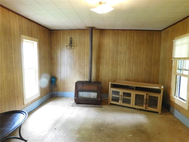 5060 E Huntsville Road, Fayetteville, AR 72701