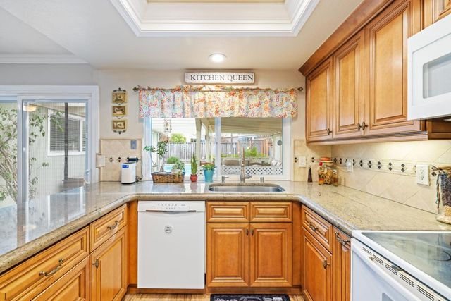 832 Raeburn Court, San Jose, CA 95136