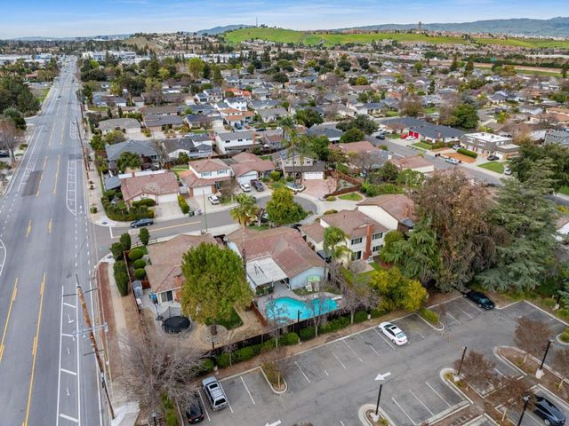 832 Raeburn Court, San Jose, CA 95136