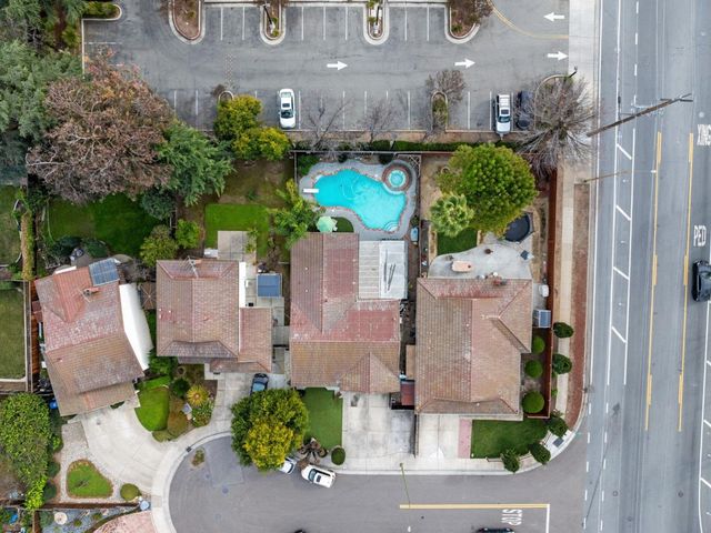 832 Raeburn Court, San Jose, CA 95136