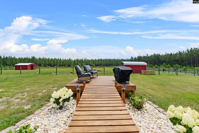 993 Thunder Road, Batesburg, SC 29006