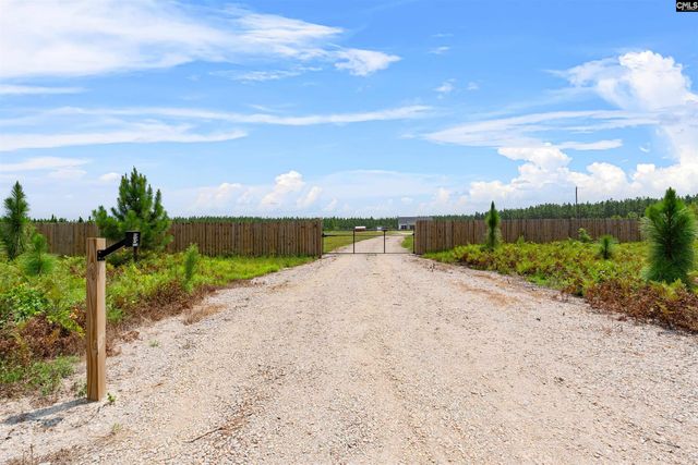993 Thunder Road, Batesburg, SC 29006