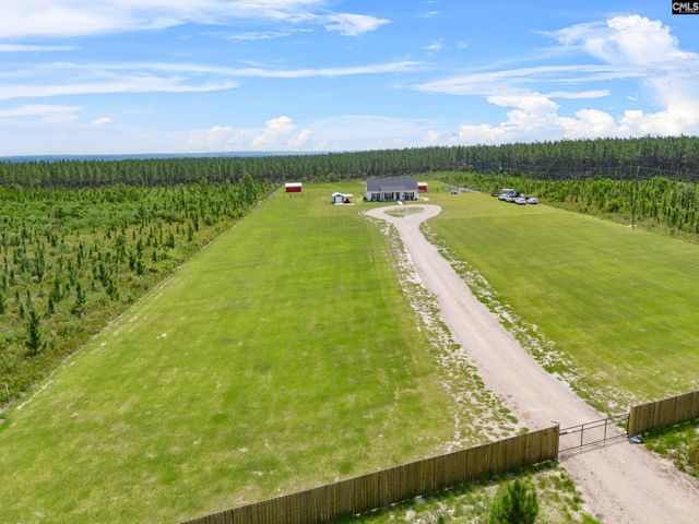 993 Thunder Road, Batesburg, SC 29006