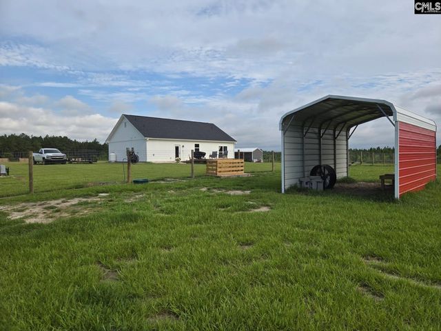 993 Thunder Road, Batesburg, SC 29006