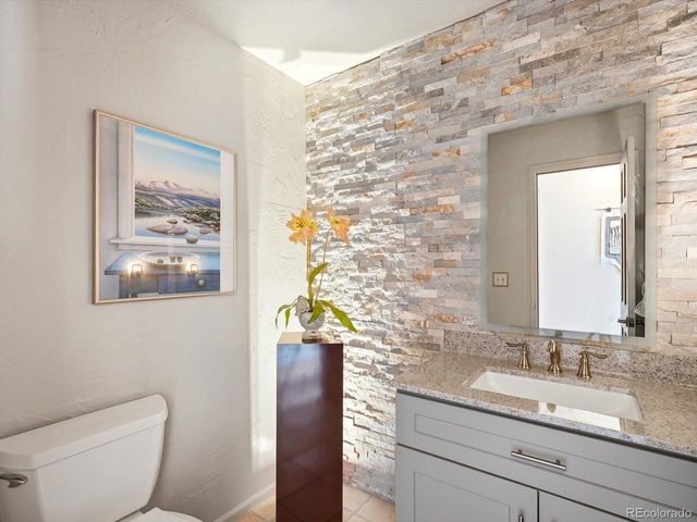 5961 Crestbrook Dr, Morrison, CO 80465
