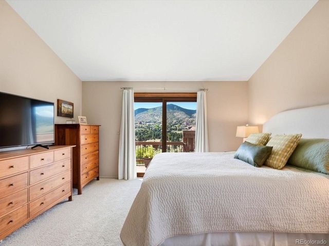 5961 Crestbrook Dr, Morrison, CO 80465