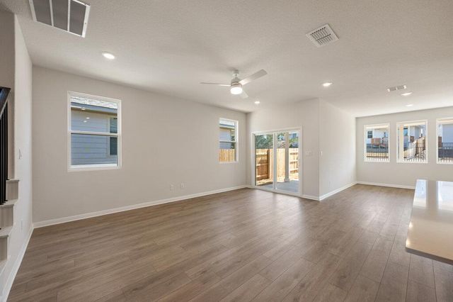 190 Crater Lake DR, Dripping Springs, TX 78620